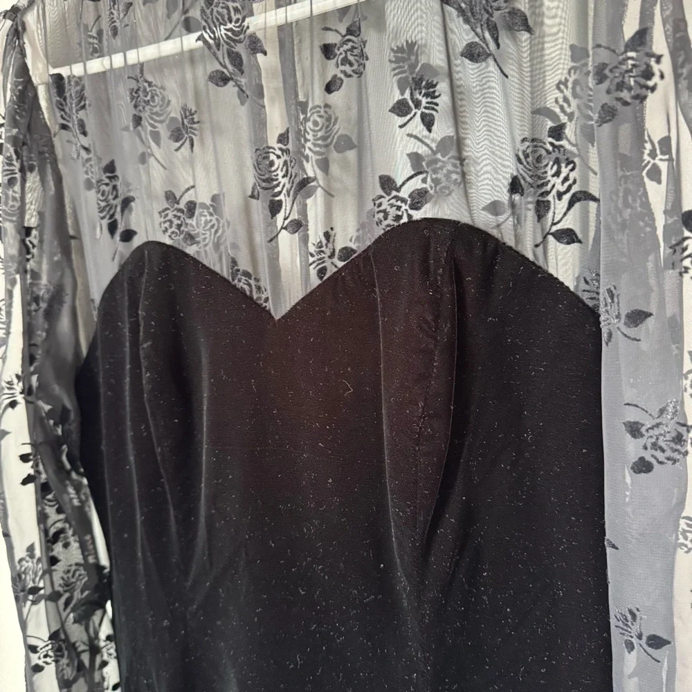 Vintage Niki Black Velvet Floral Dress Size 10 Whimsigoth 80s 90s Prom Sheer - Picture 3 of 13